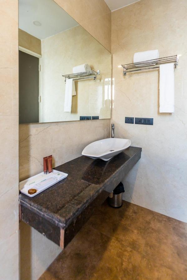 Mayur By Roomsinc Delhi New Delhi Exterior photo